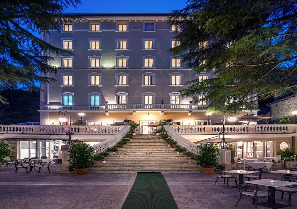 Hotel Helvetia Thermal Spa Porretta Terme Esterno foto